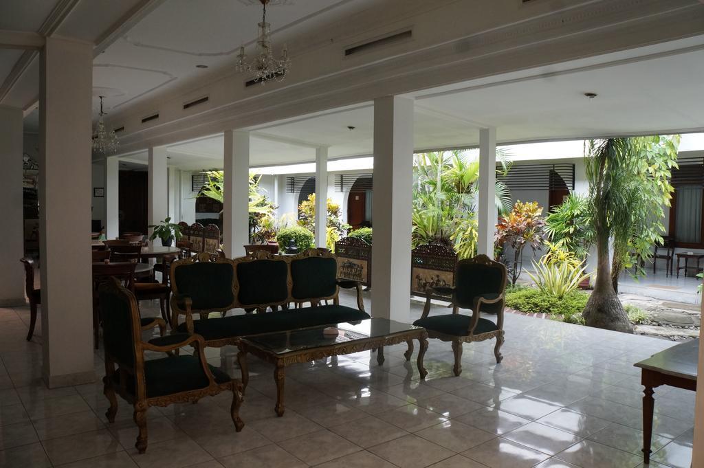 Hotel Kirana يوغياكارتا المظهر الخارجي الصورة